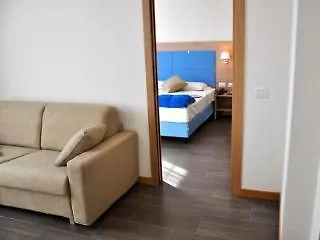 325 Tor Vergata Hotel Rzym