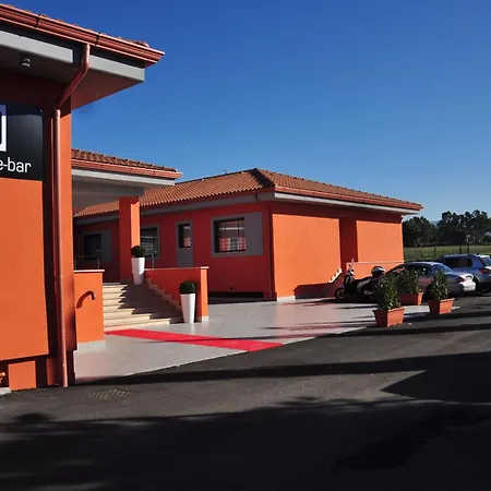 325 Tor Vergata 호텔 로마