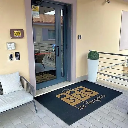 מלון 325 Tor Vergata