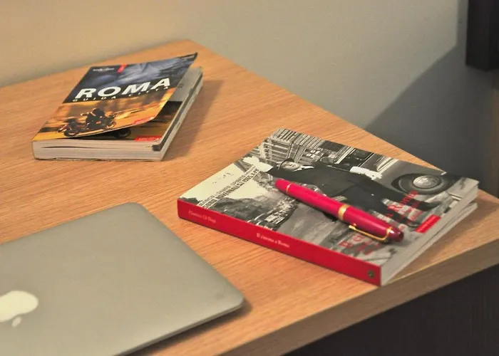 325 Tor Vergata Hotel