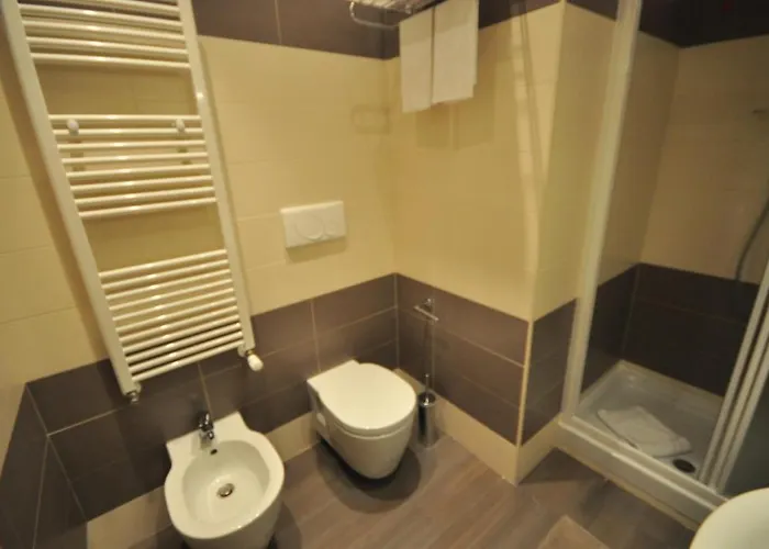 325 Tor Vergata Hotel 3*