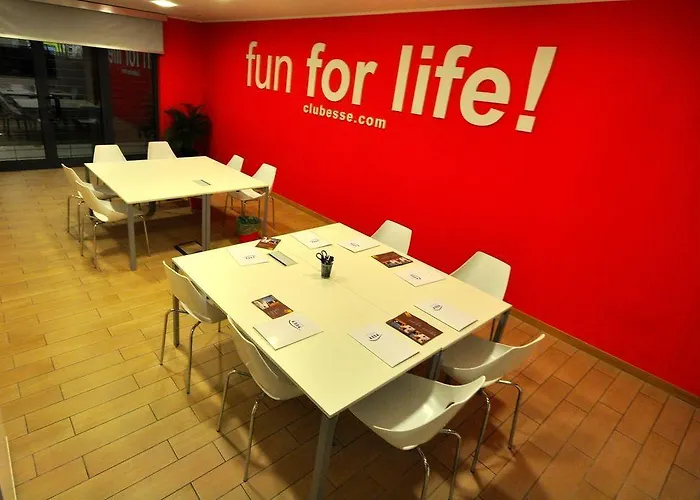 325 Tor Vergata 3* Rome