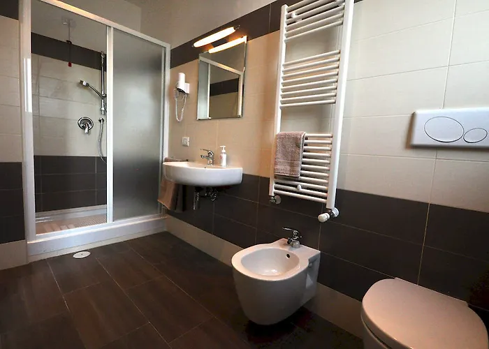 Hotel 325 Tor Vergata 3*