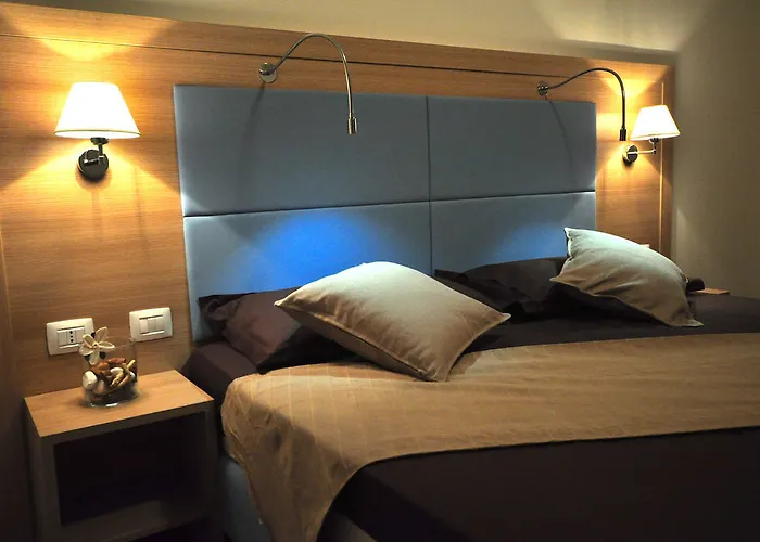 325 Tor Vergata 3* Rome