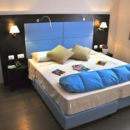 فندق 325 Tor Vergata 3*