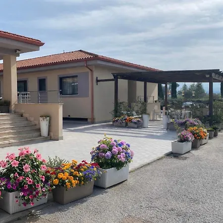 فندق 325 Tor Vergata 3*