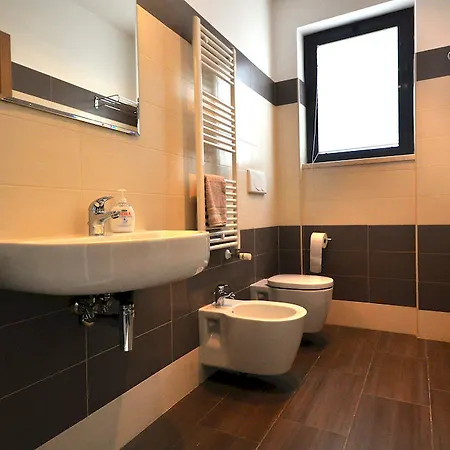 فندق 325 Tor Vergata 3*